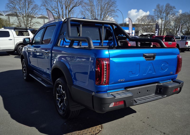 2025 JAC T9 Luxury image 4