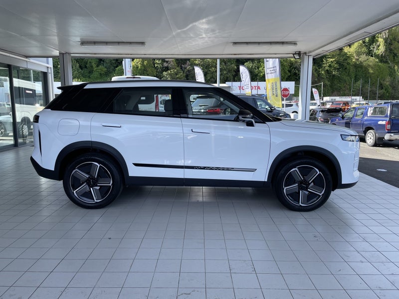 2025 Jaecoo J7 DHT Phev/HD SHS EX DEMO image 2