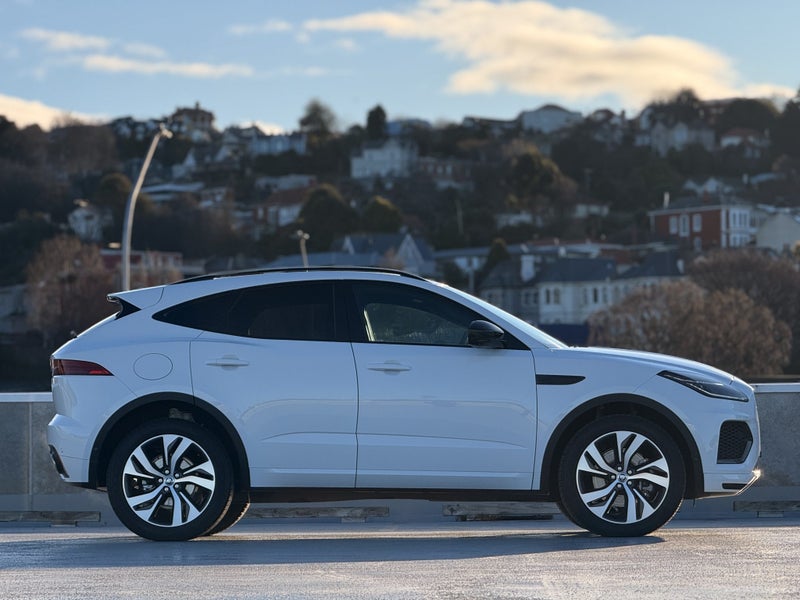 2025 Jaguar E-PACE P250 R-Dynamic SE image 3