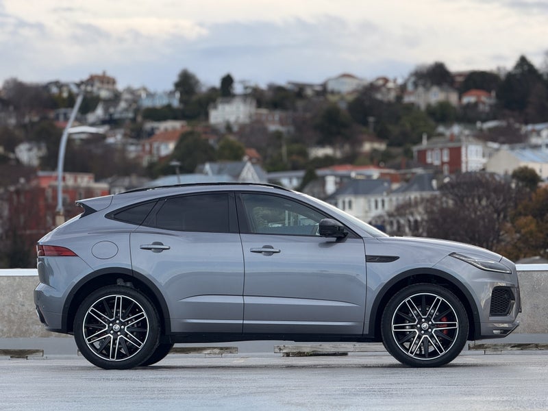 2025 Jaguar E-PACE P250 R-Dynamic SE image 3