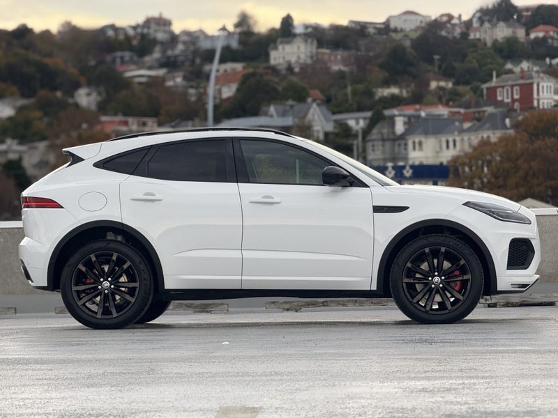 2025 Jaguar E-PACE P250 R-Dynamic SE image 3