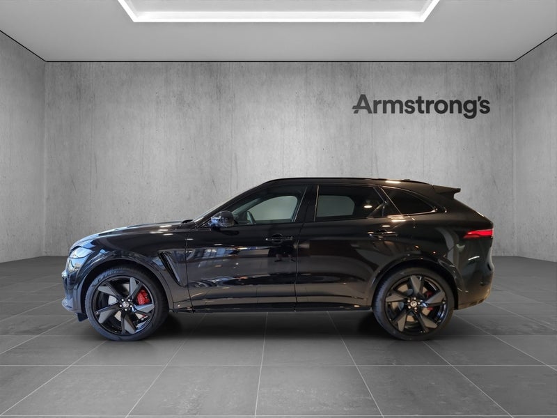 2025 Jaguar F-PACE SVR 575 Edition 5.0P image 5