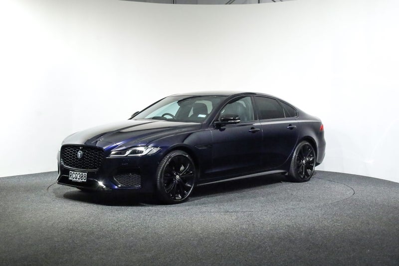 2025 Jaguar XF 300 Sport AWD image 3