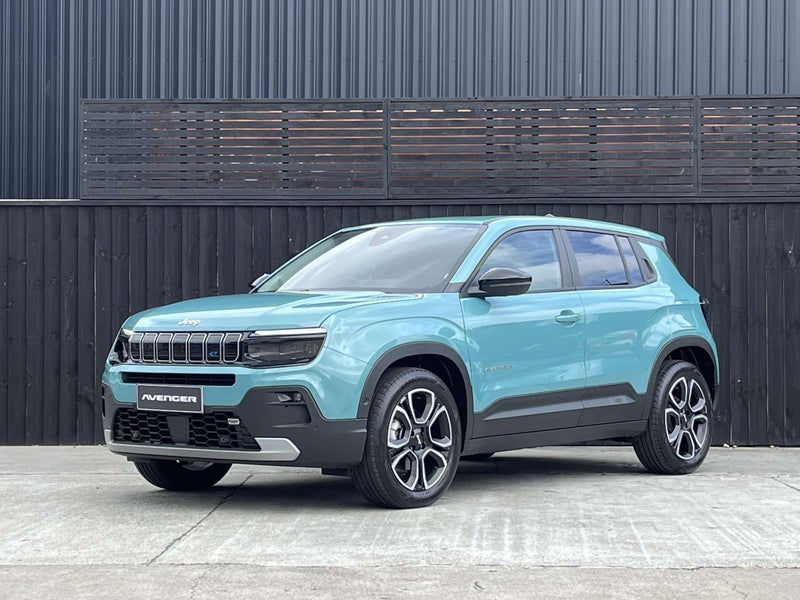 2025 Jeep Avenger EV image 5