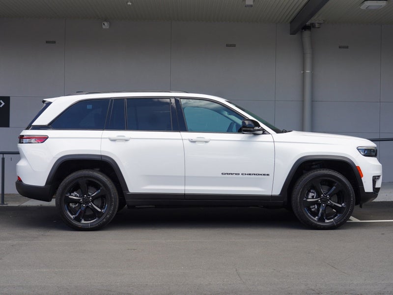 2025 Jeep Grand Cherokee Limited 3.6P 4WD 5Dr W... image 4