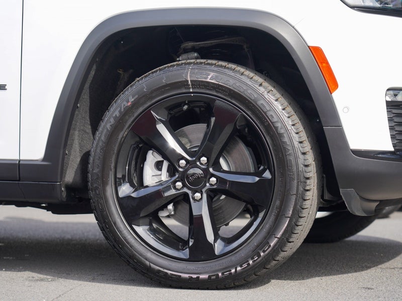 2025 Jeep Grand Cherokee Limited 3.6P 4WD 5Dr W... image 5