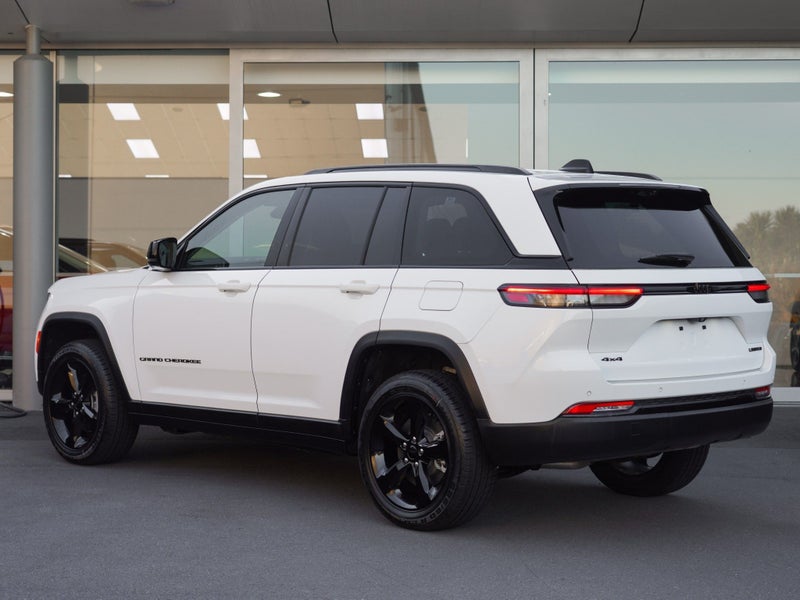 2025 Jeep Grand Cherokee Limited 3.6P 4WD 5Dr W... image 3