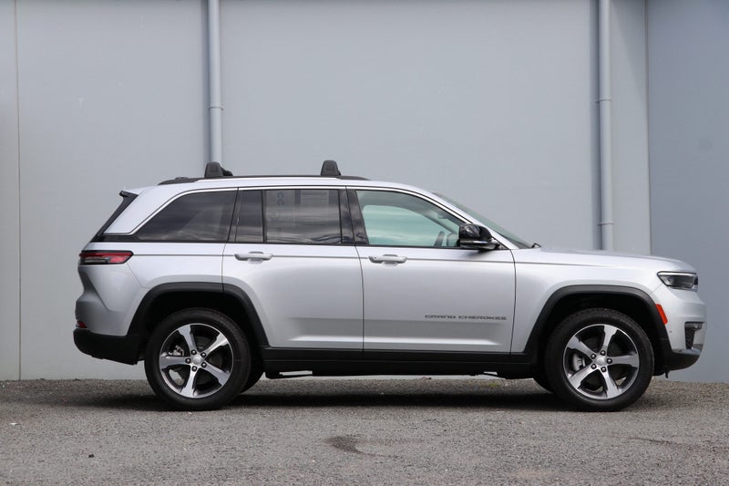 2025 Jeep Grand Cherokee Limited 5-Seat 3.6P image 4