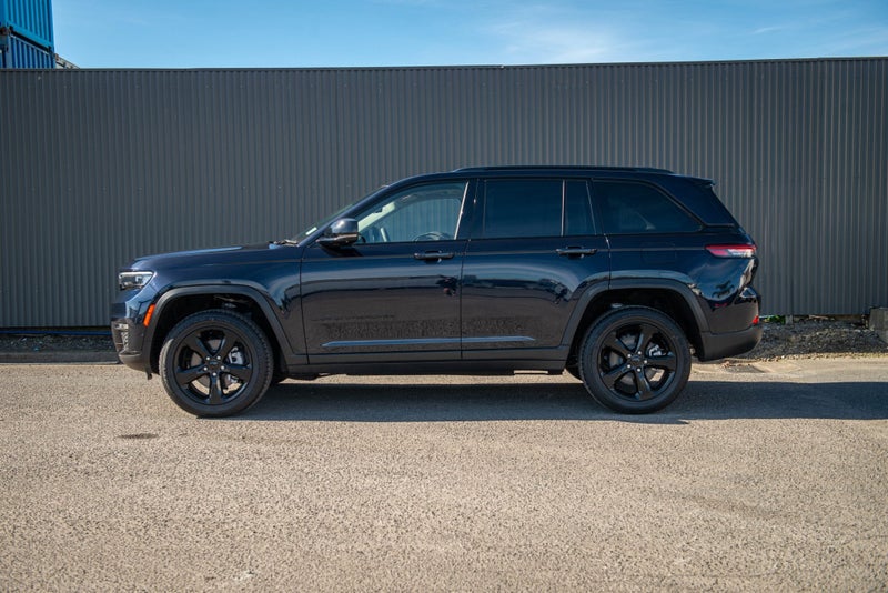 2025 Jeep Grand Cherokee Limited 5-Seat 3.6P image 4