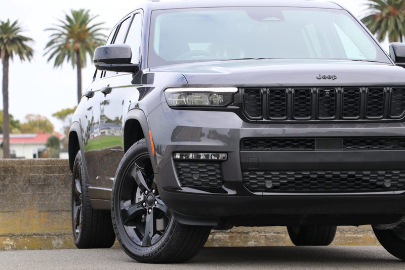 2025 Jeep Grand Cherokee Limited 5-Seat 3.6P (B... image 4