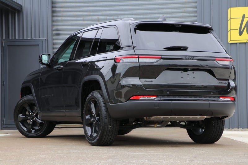 2025 Jeep Grand Cherokee Limited 5-Seat 3.6P (B... image 2