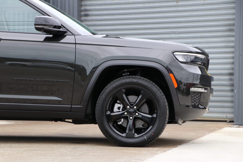 2025 Jeep Grand Cherokee Limited 5-Seat 3.6P (B... image 4