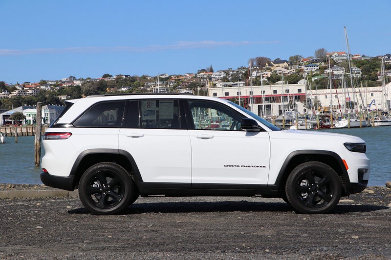2025 Jeep Grand Cherokee Limited 5-Seat 3.6P (B... image 3