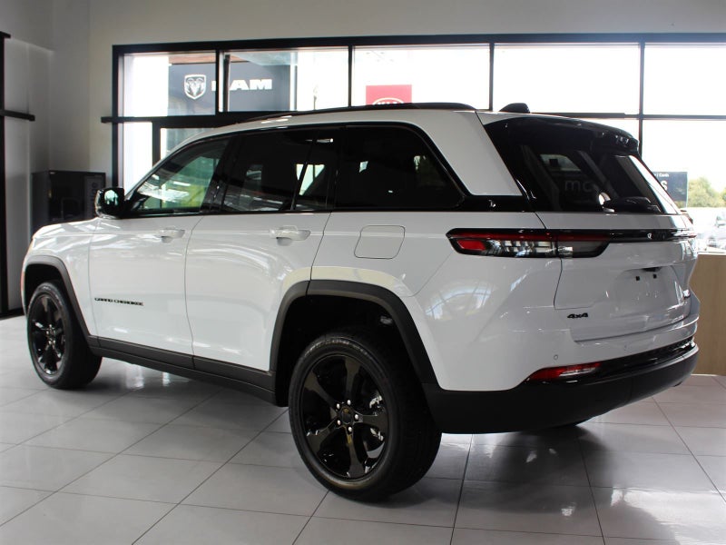 2025 Jeep Grand Cherokee Limited 5-Seat image 4