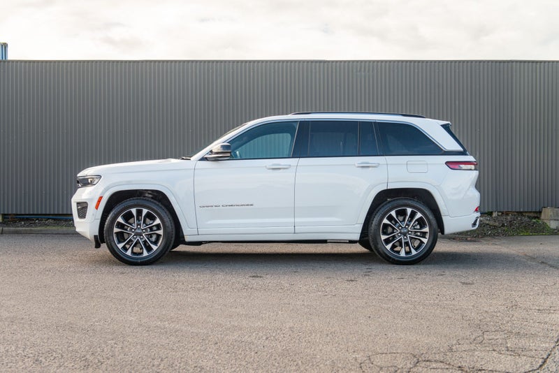 2025 Jeep Grand Cherokee Overland 3.6P/4Wd image 4