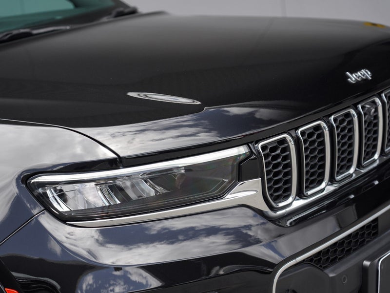 2025 Jeep Grand Cherokee Overland 5 Seat 3.6P 8... image 5