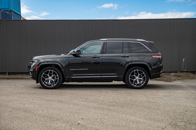2025 Jeep Grand Cherokee Summit Phev 5 Seat image 5