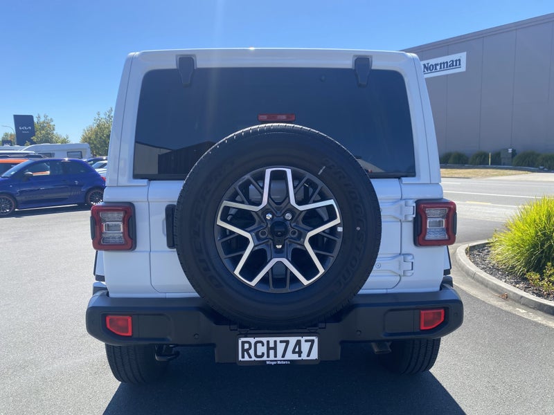 2025 Jeep Wrangler 2.0 Overland Petrol Auto image 5