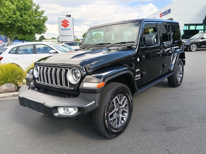 2025 Jeep Wrangler 2.0 Overland Petrol Auto image 3