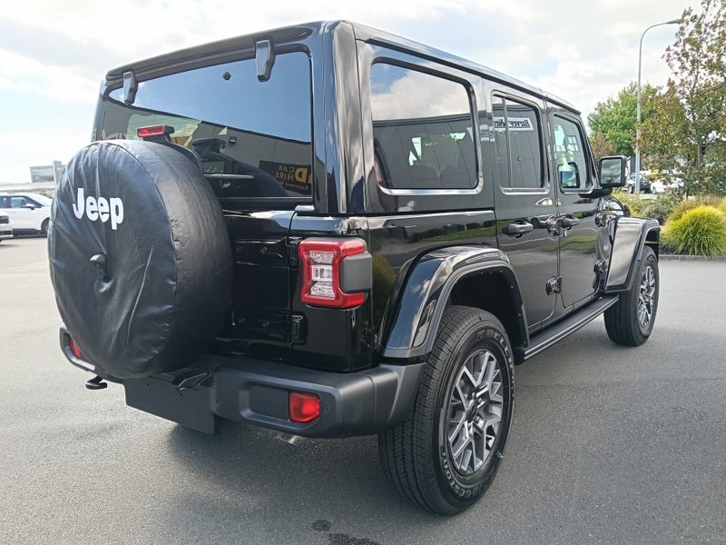 2025 Jeep Wrangler 2.0 Overland Petrol Auto image 5