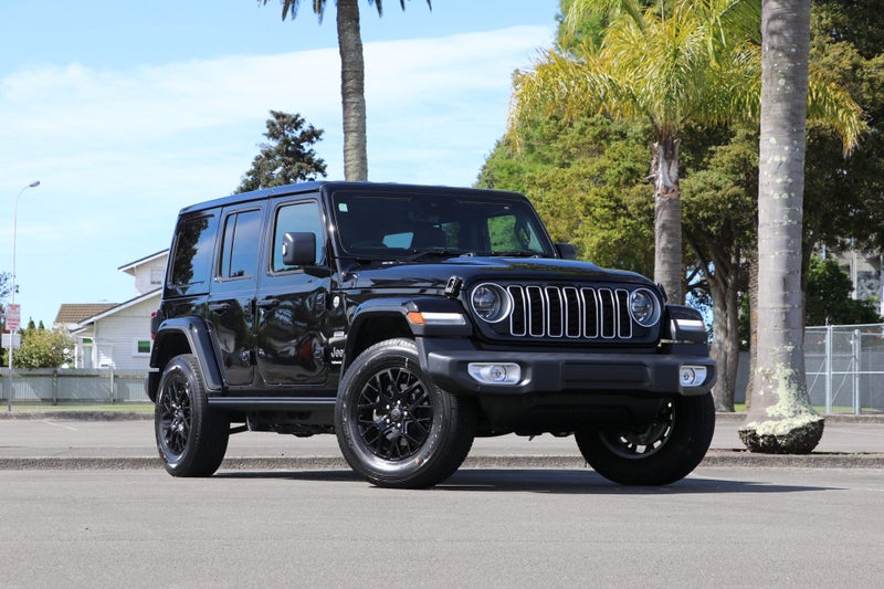 2025 Jeep Wrangler JL Overland 2.0P 4WD 4Dr image 1