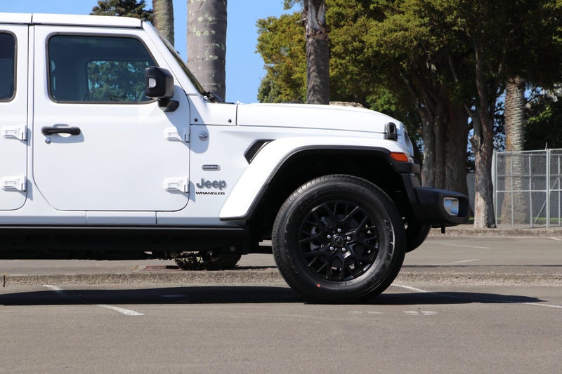 2025 Jeep Wrangler JL Overland 2.0P 4WD 4Dr image 4