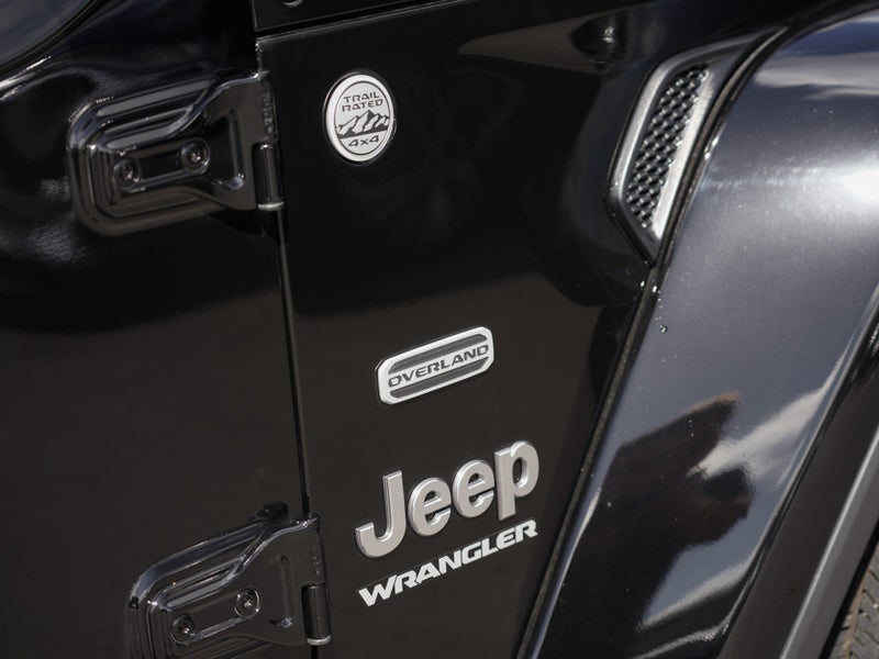 2025 Jeep Wrangler JL Overland 2.0P 4WD 4Dr Wagon image 3