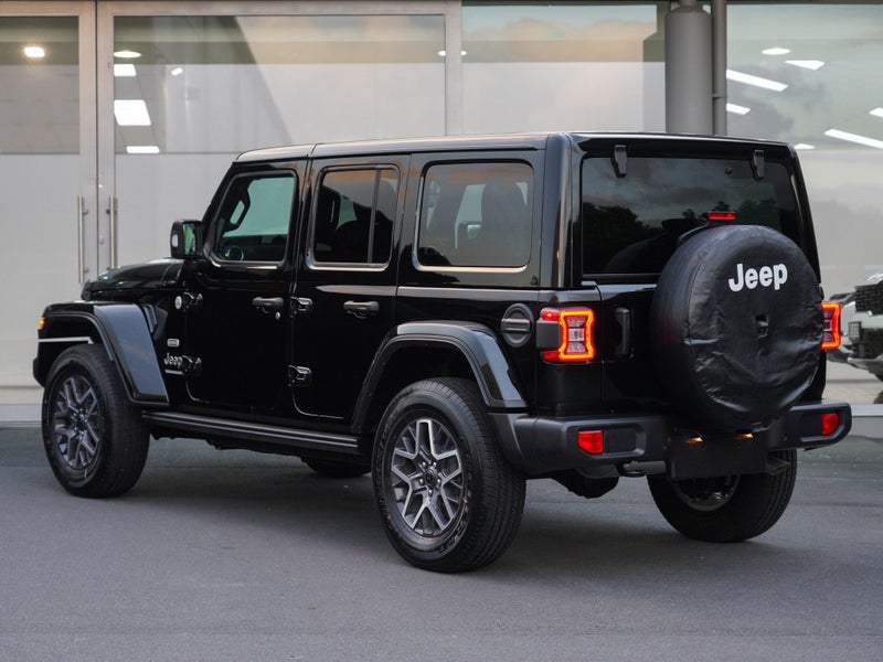 2025 Jeep Wrangler JL Overland 2.0P 4WD 4Dr Wagon image 2