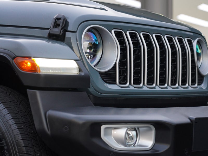 2025 Jeep Wrangler JL Overland 2.0P 4WD 4Dr Wagon image 3