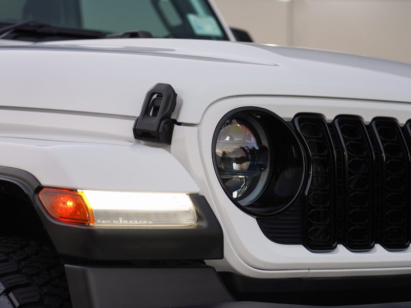 2025 Jeep Wrangler JL Overland 2.0P 4WD 4Dr Wagon image 4