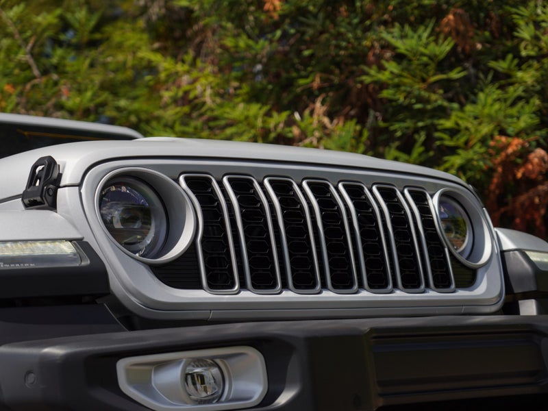 2025 Jeep Wrangler JL Overland 2.0P 4WD 4Dr Wagon image 4
