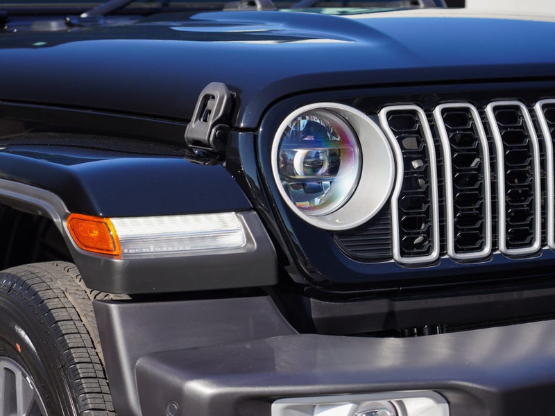 2025 Jeep Wrangler JL Overland 2.0P 4WD 4Dr Wagon image 5