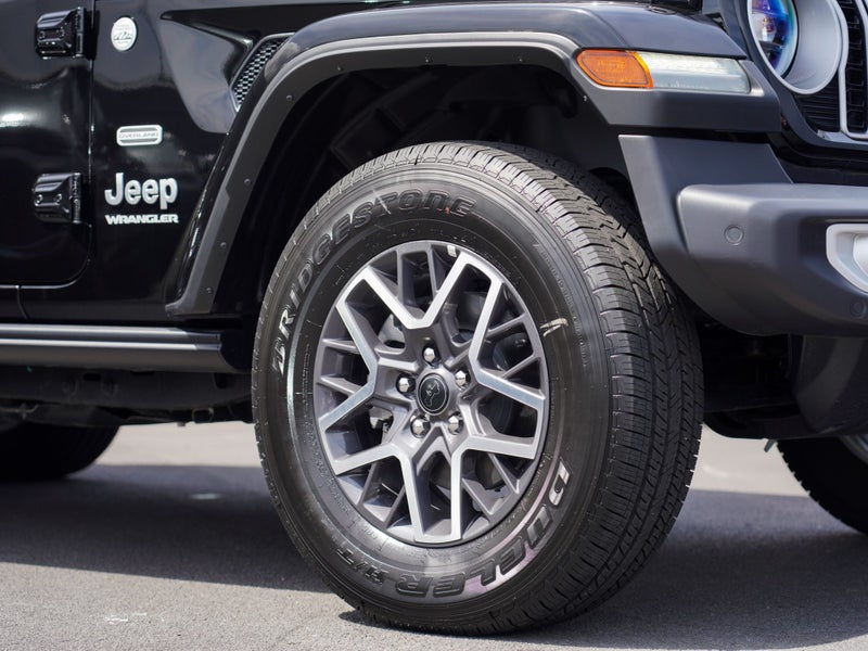 2025 Jeep Wrangler JL Overland 2.0P 4WD 4Dr Wagon image 5