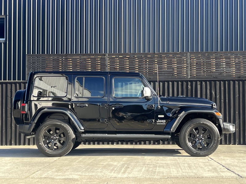 2025 Jeep Wrangler Overland image 2