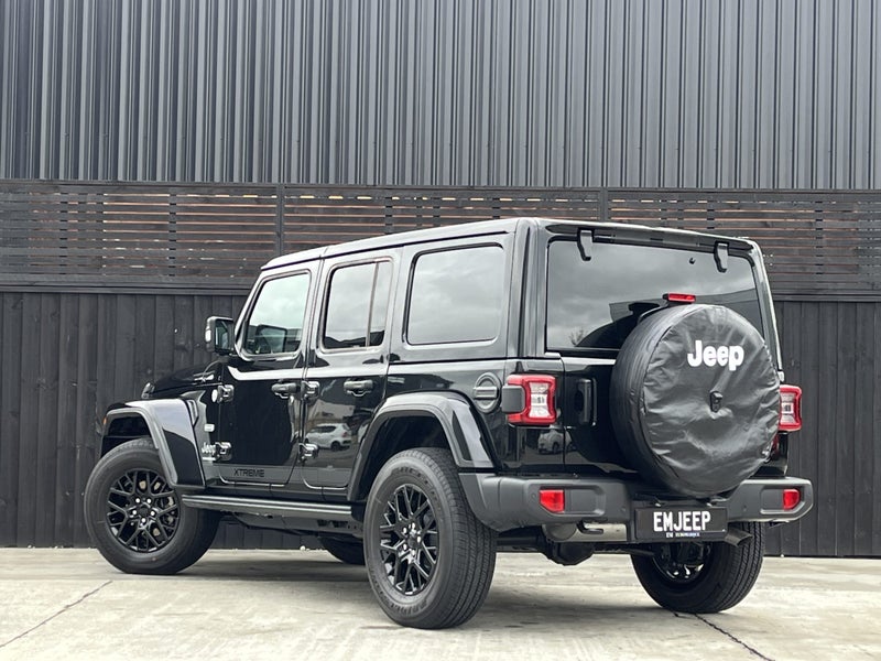 2025 Jeep Wrangler Overland image 4
