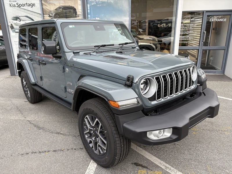 2025 Jeep Wrangler Overland 2.0T 4 Door image 2