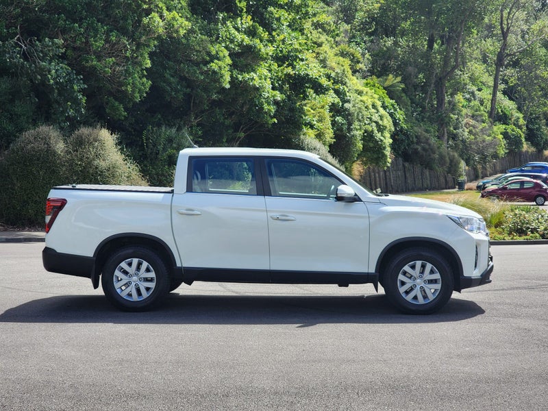 2025 KGM Musso 4x4 image 5