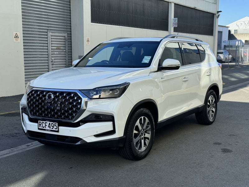 2025 KGM Rexton Sachi image 2