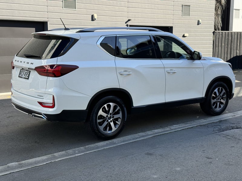 2025 KGM Rexton Sachi image 4