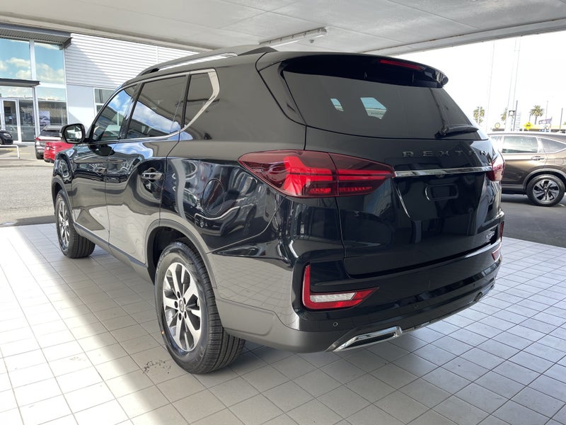 2025 KGM Rexton Sachi 2.2D 4WD 8 Speed Auto Dem... image 5