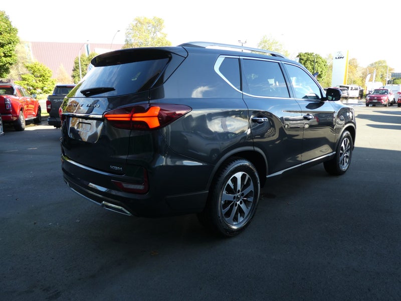 2025 KGM Rexton Sachi image 3
