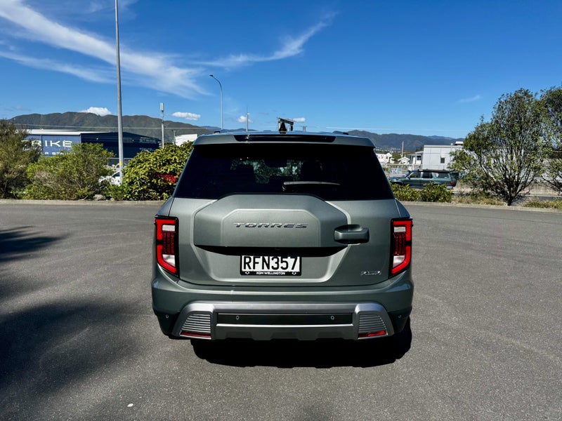 2025 KGM Torres image 3