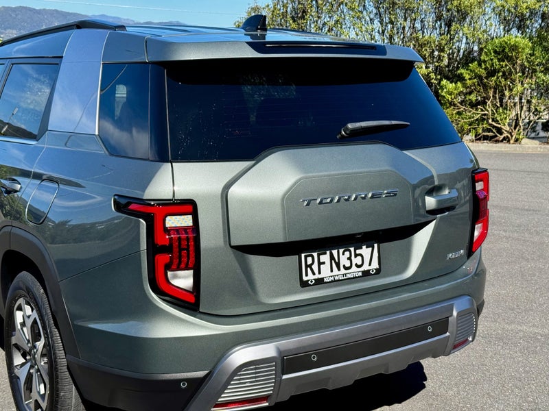 2025 KGM Torres image 4