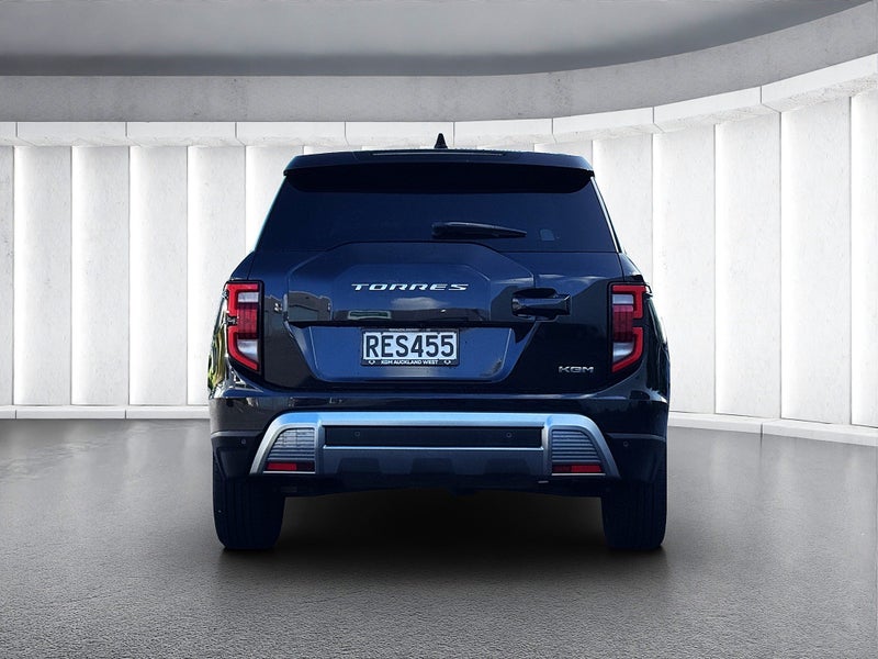 2025 KGM Torres EX DEMO image 5