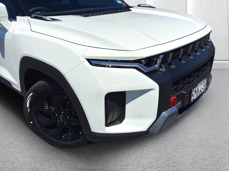 2025 KGM Torres HYBRID - DEMO image 2