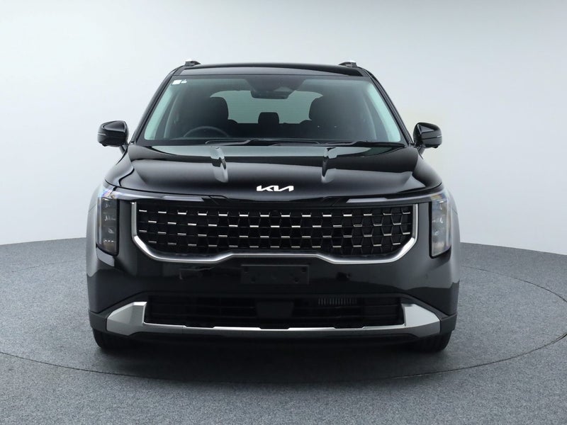 2025 Kia Carnival Deluxe 2.2 Diesel 8AT image 3