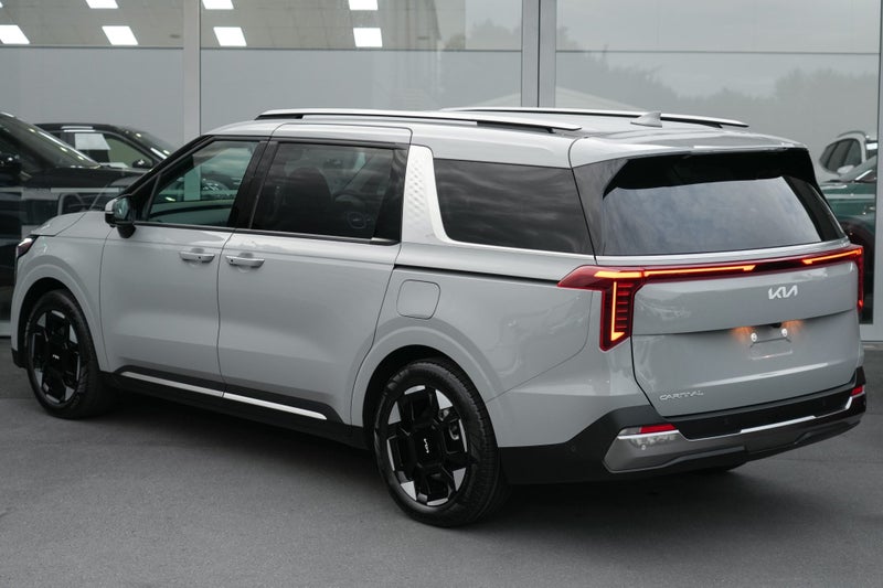 2025 Kia Carnival Premium 2.2 Diesel 8A/T image 2