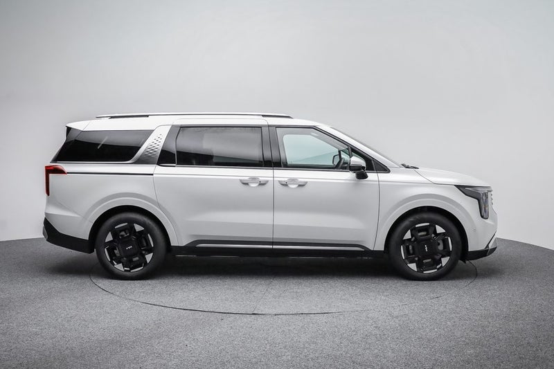 2025 Kia Carnival Premium 2.2 Diesel 8AT image 5