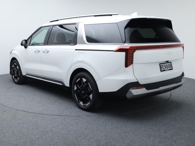 2025 Kia Carnival Premium 2.2 Diesel 8AT image 5