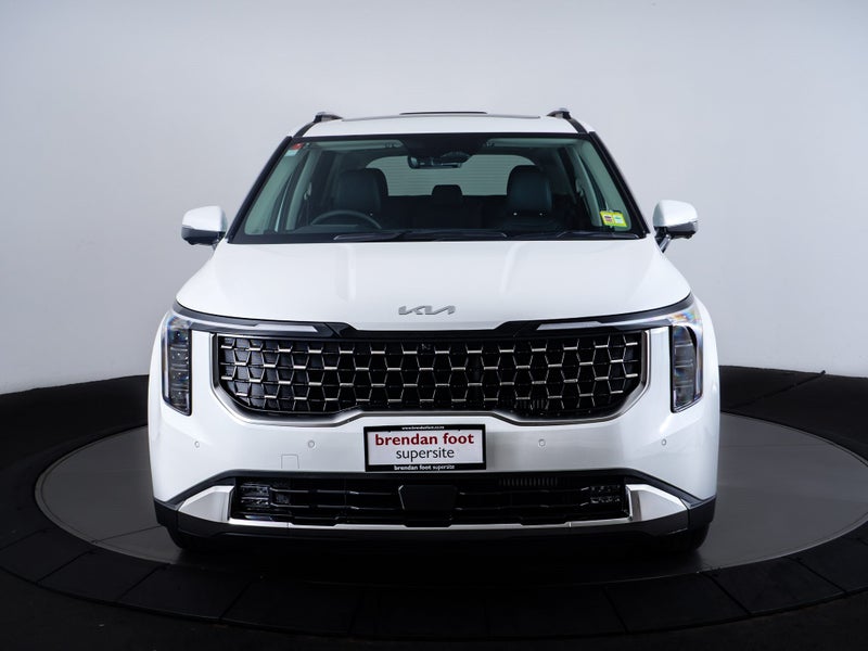 2025 Kia Carnival Premium Diesel Sunroof Model image 5
